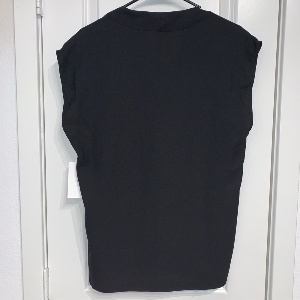 NWT H By Halston | Sleeveless V-Neck Blouse - Picture 3 of 6